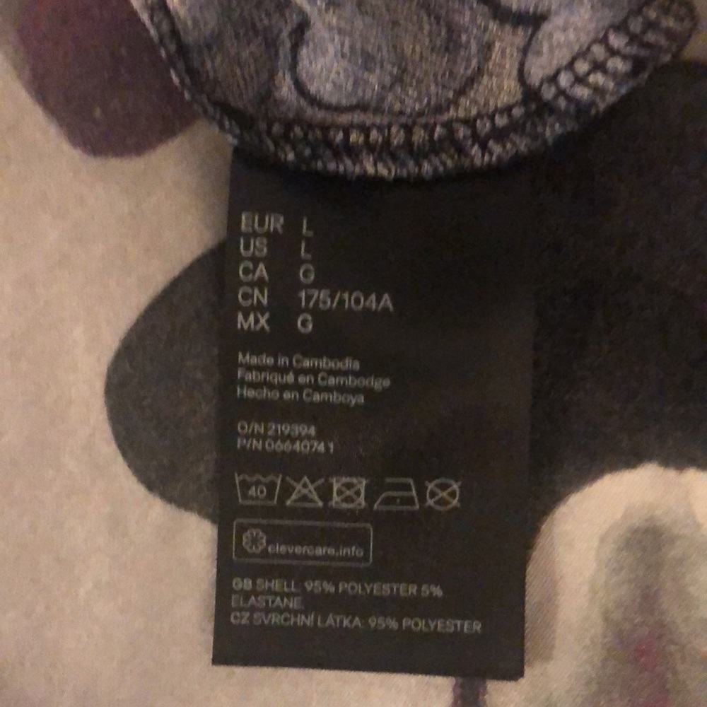 H&M boat neck top. - Picture 5 of 5